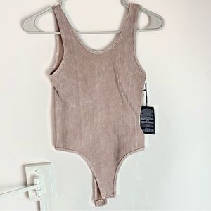 Forever 21 | Ribbed Mineral Wash Bodysuit - Taupe | Size M